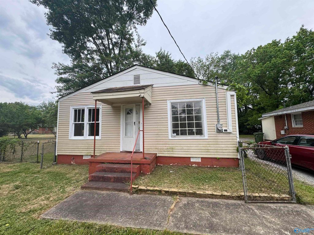 409 Max Luther Drive, Huntsville, TN 38511