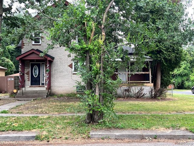 18515 Salem Street, Detroit, MI 48219
