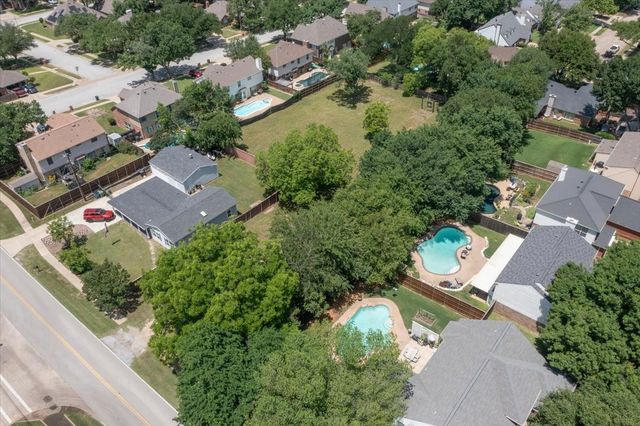 1000 Hughes Road, Grapevine, TX 76051