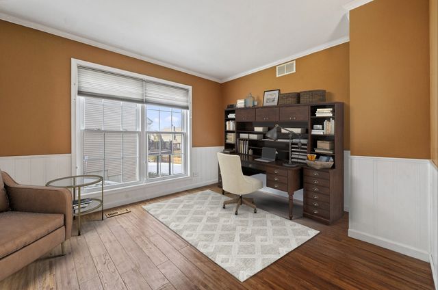 1460 Lancaster Lane, Algonquin, IL 60102