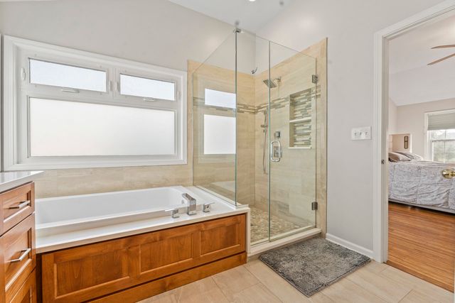 1460 Lancaster Lane, Algonquin, IL 60102