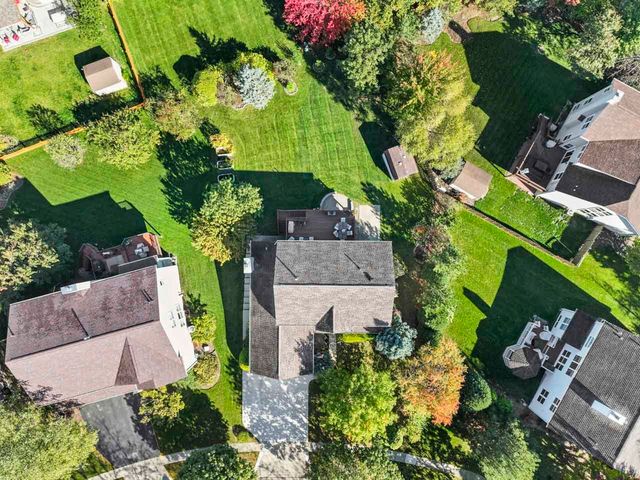 1460 Lancaster Lane, Algonquin, IL 60102