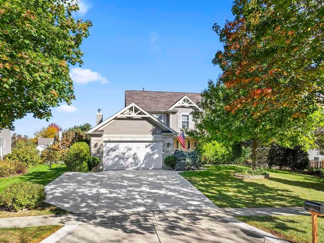 1460 Lancaster Lane, Algonquin, IL 60102