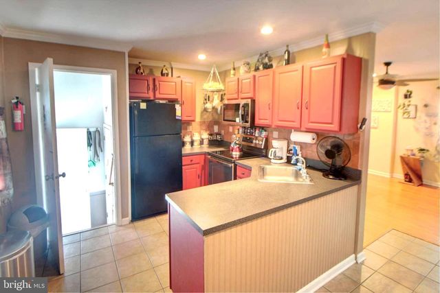 1921 LINCOLN AVE, Baltimore, MD 21227