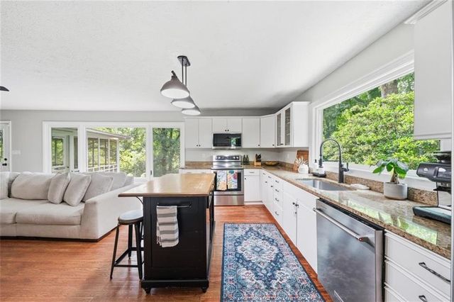 2071 Luxuria Court, Tucker, GA 30084