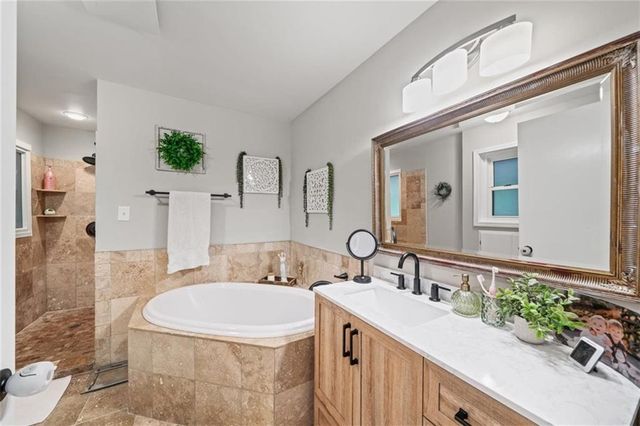 2071 Luxuria Court, Tucker, GA 30084