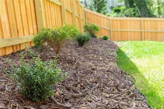 123 Hilton Drive, Winston-salem, NC 27127