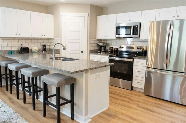 123 Hilton Drive, Winston-salem, NC 27127