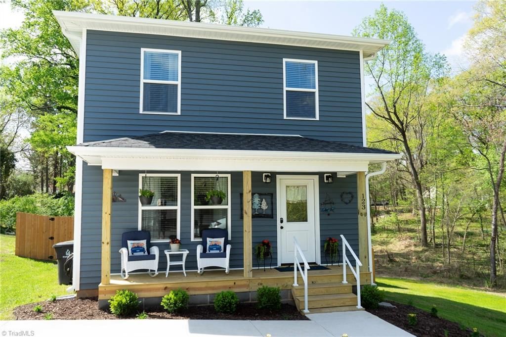 123 Hilton Drive, Winston-salem, NC 27127
