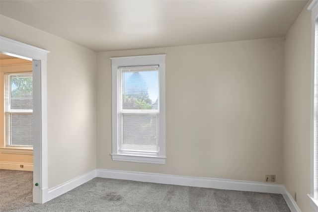 2861 NW 60th Street, Seattle, WA 98107