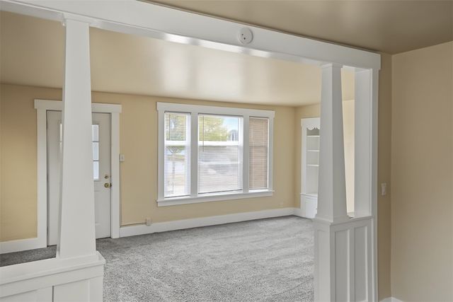 2861 NW 60th Street, Seattle, WA 98107