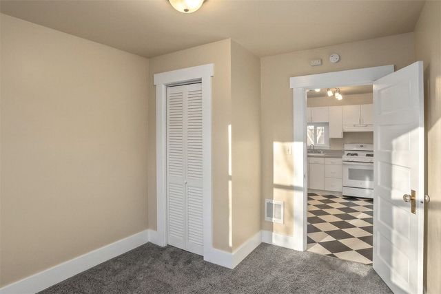 2861 NW 60th Street, Seattle, WA 98107