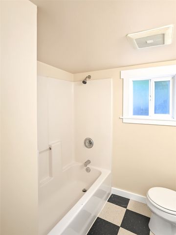 2861 NW 60th Street, Seattle, WA 98107