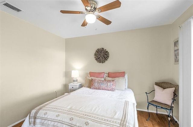 1370 4th Court, Vero Beach, FL 32960