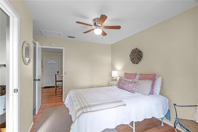 1370 4th Court, Vero Beach, FL 32960