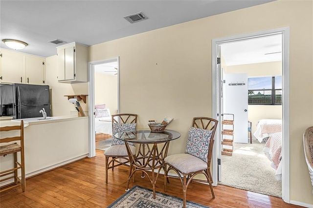 1370 4th Court, Vero Beach, FL 32960