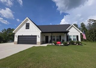 15 Willow Leaf Drive, Buchanan, GA 30113