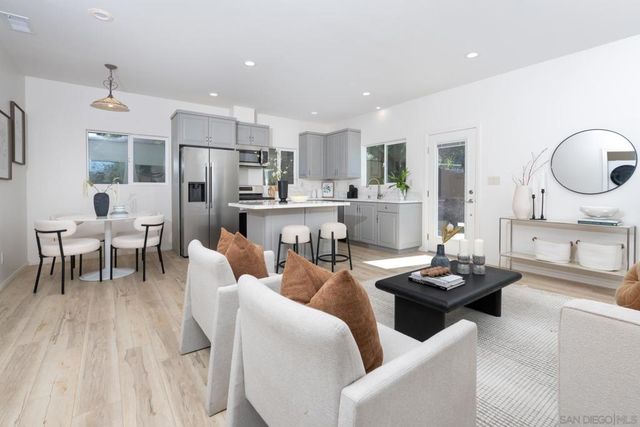 12325 12327 Lemoncrest Drive, Lakeside, CA 92040