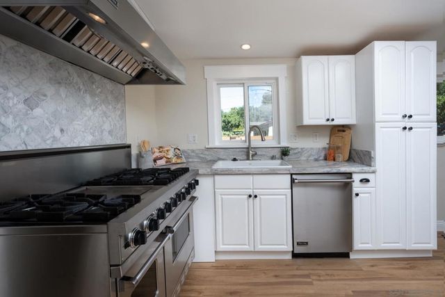 12325 12327 Lemoncrest Drive, Lakeside, CA 92040