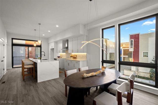 1485 E Superior Avenue 25, Cleveland, OH 44114