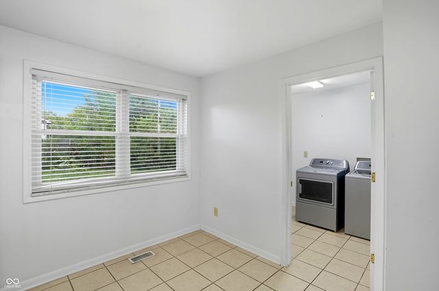 4950 Walker Street, Greenwood, IN 46143