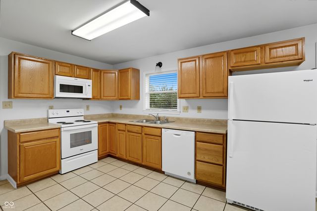 4950 Walker Street, Greenwood, IN 46143