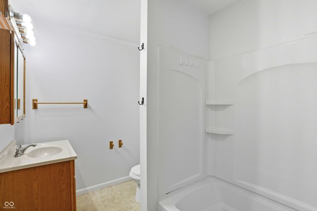 4950 Walker Street, Greenwood, IN 46143