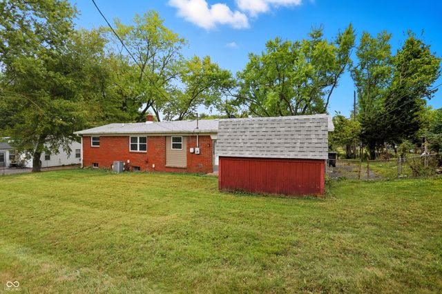 4950 Walker Street, Greenwood, IN 46143