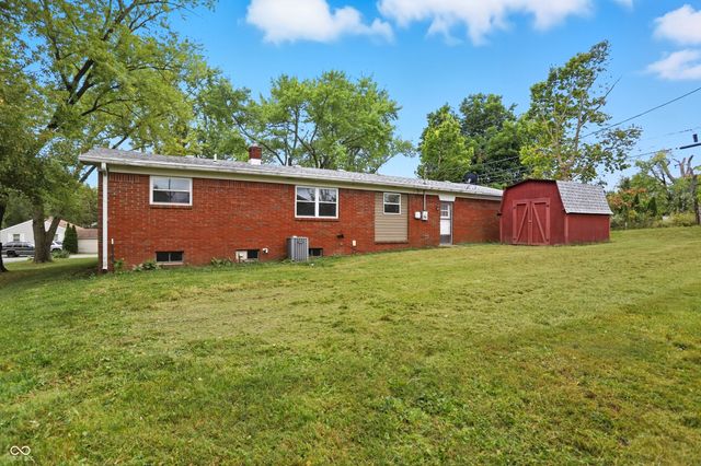 4950 Walker Street, Greenwood, IN 46143