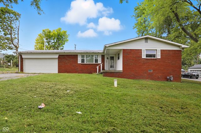 4950 Walker Street, Greenwood, IN 46143