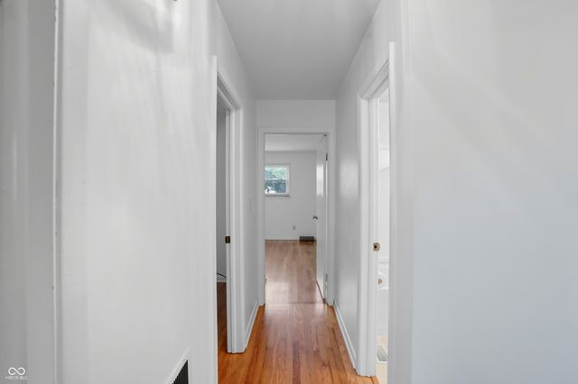 4950 Walker Street, Greenwood, IN 46143