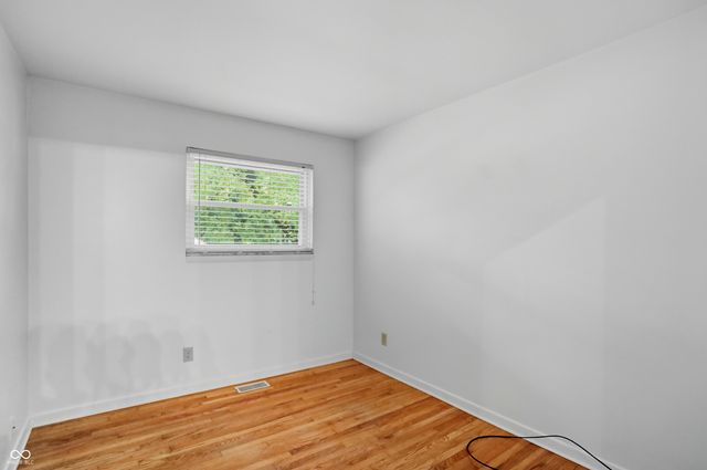 4950 Walker Street, Greenwood, IN 46143