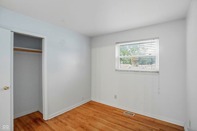 4950 Walker Street, Greenwood, IN 46143