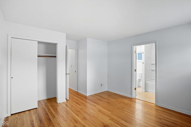 4950 Walker Street, Greenwood, IN 46143