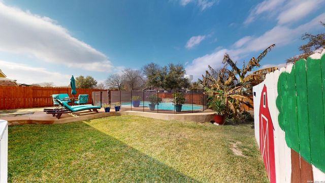 158 Glen Eagles, Cibolo, TX 78108