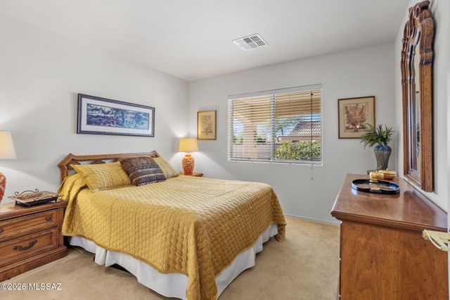 1547 N Buttes Drive, Green Valley, AZ 85614