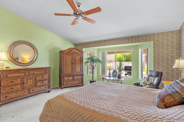 1547 N Buttes Drive, Green Valley, AZ 85614