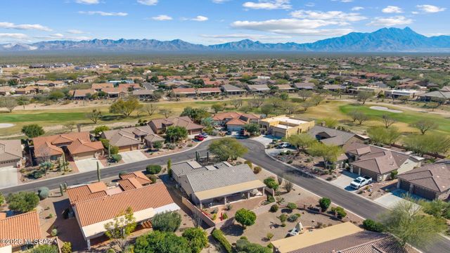 1547 N Buttes Drive, Green Valley, AZ 85614