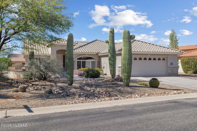 1547 N Buttes Drive, Green Valley, AZ 85614