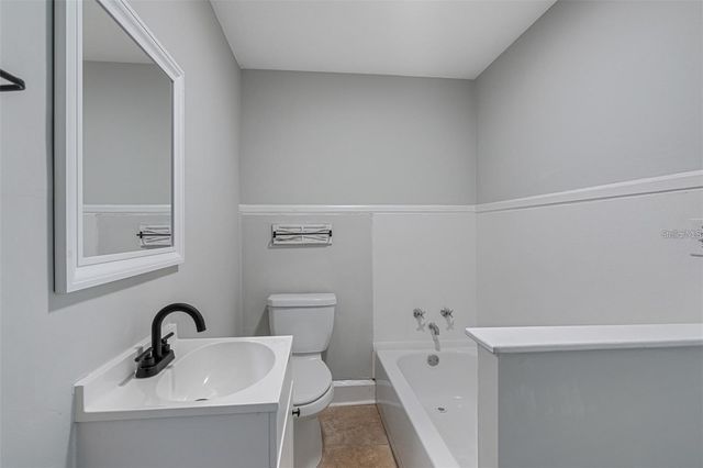 835 35TH AVENUE S, St Petersburg, FL 33705