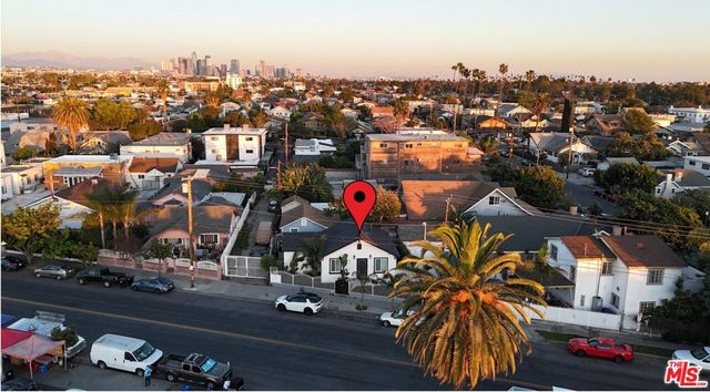 2016 10th Avenue, Los Angeles, CA 90018