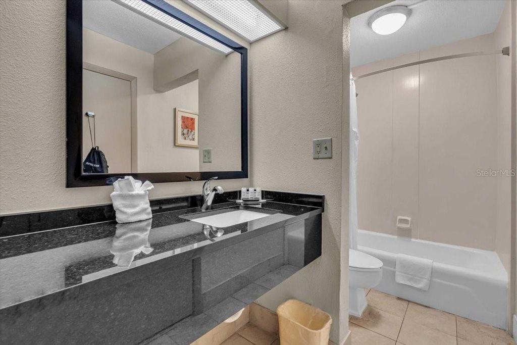 7150 N TAMIAMI TRAIL S615, SARASOTA, FL 34243 — photo 5