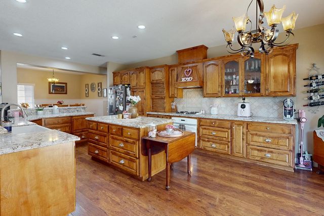 2185 Perry St, Sutter, CA 95982