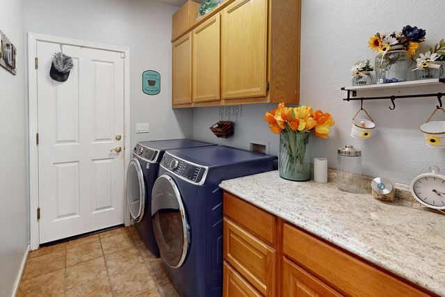 2185 Perry St, Sutter, CA 95982