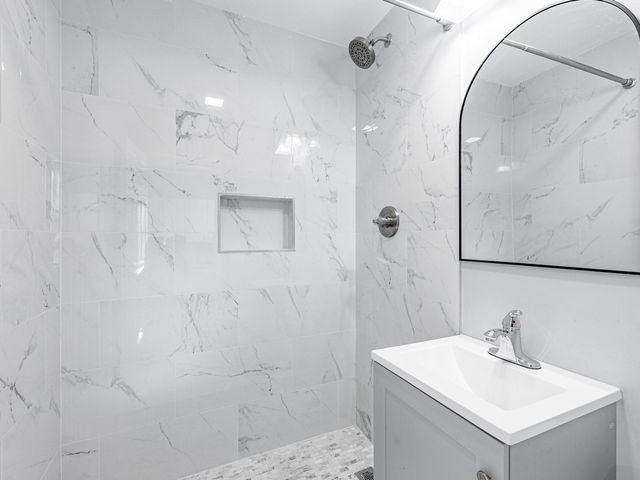 1621 W Cullerton Street 2, Chicago, IL 60608