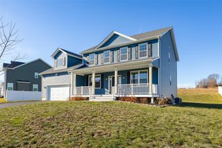 30 Kensington Lane, Poughkeepsie, NY 12603