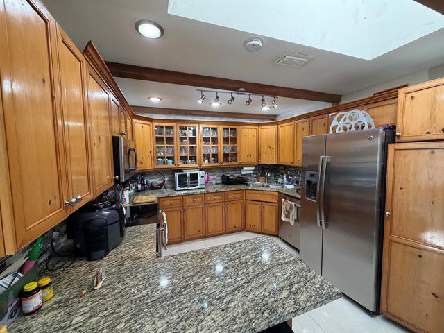 2185 SW Wayne Street, Port St. Lucie, FL 34984