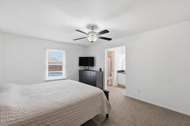 4249 Fryer Street, The Colony, TX 75056