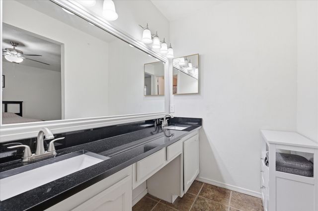 4249 Fryer Street, The Colony, TX 75056