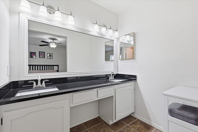 4249 Fryer Street, The Colony, TX 75056
